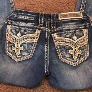 Rock revival size 24